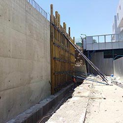 Retaining Wall Manufacturing